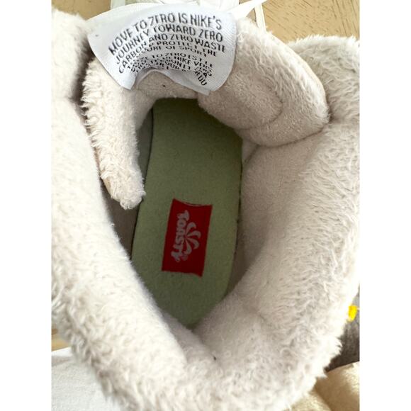 Nike Blazer Mid 77 Premium, Basketball Shoe Size US11 - Picture 12 of 15